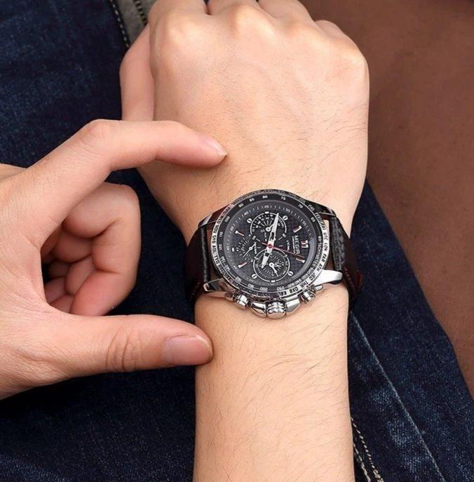Jace™ Lyxig Quartz-klocka i Elegant Design